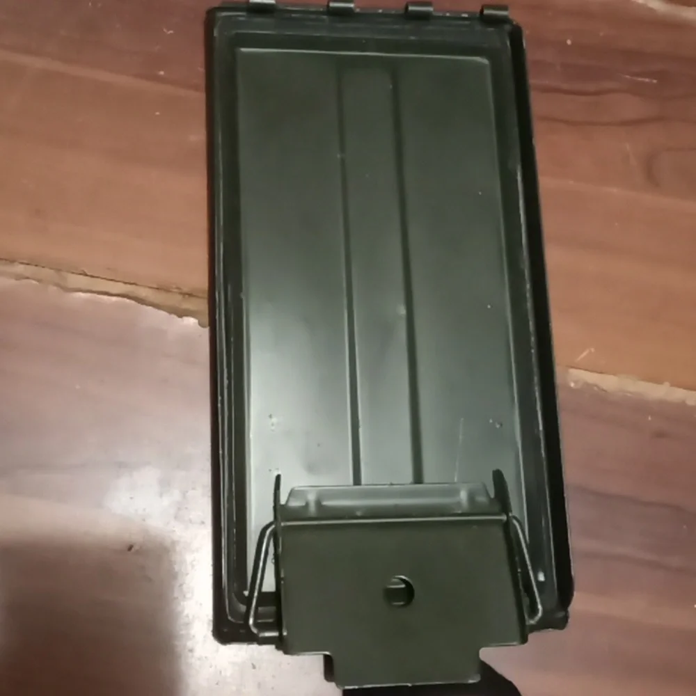 Vintage US Army Ammo Box.